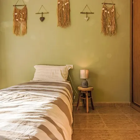 Apartment Larimar By Interhome Salou